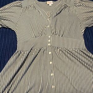 SALE 🍂 Large Skyler midi dress